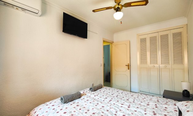 Reventa - Apartamento / piso -
Torrevieja - Torre La Mata