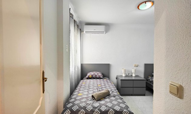 Reventa - Apartamento / piso -
Torrevieja - Torre La Mata