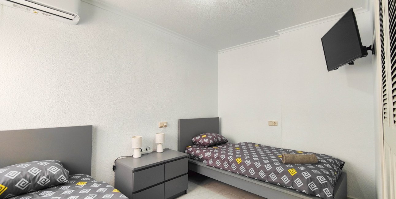 Reventa - Apartamento / piso -
Torrevieja - Torre La Mata