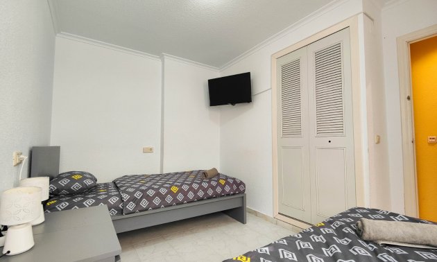 Reventa - Apartamento / piso -
Torrevieja - Torre La Mata