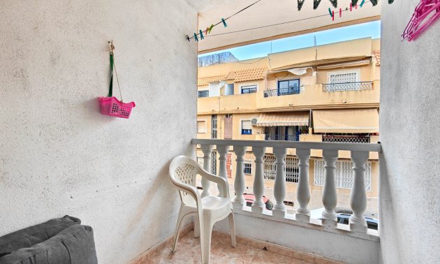 Rynek wtórny - Mieszkanie  -
Torrevieja - Torrevieja - Centre