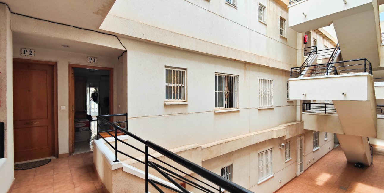 Rynek wtórny - Mieszkanie  -
Torrevieja - Torrevieja - Centre