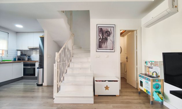 Resale - Townhouse -
Guardamar del Segura - El Eden