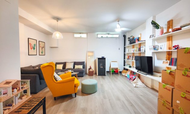Resale - Townhouse -
Guardamar del Segura - El Eden