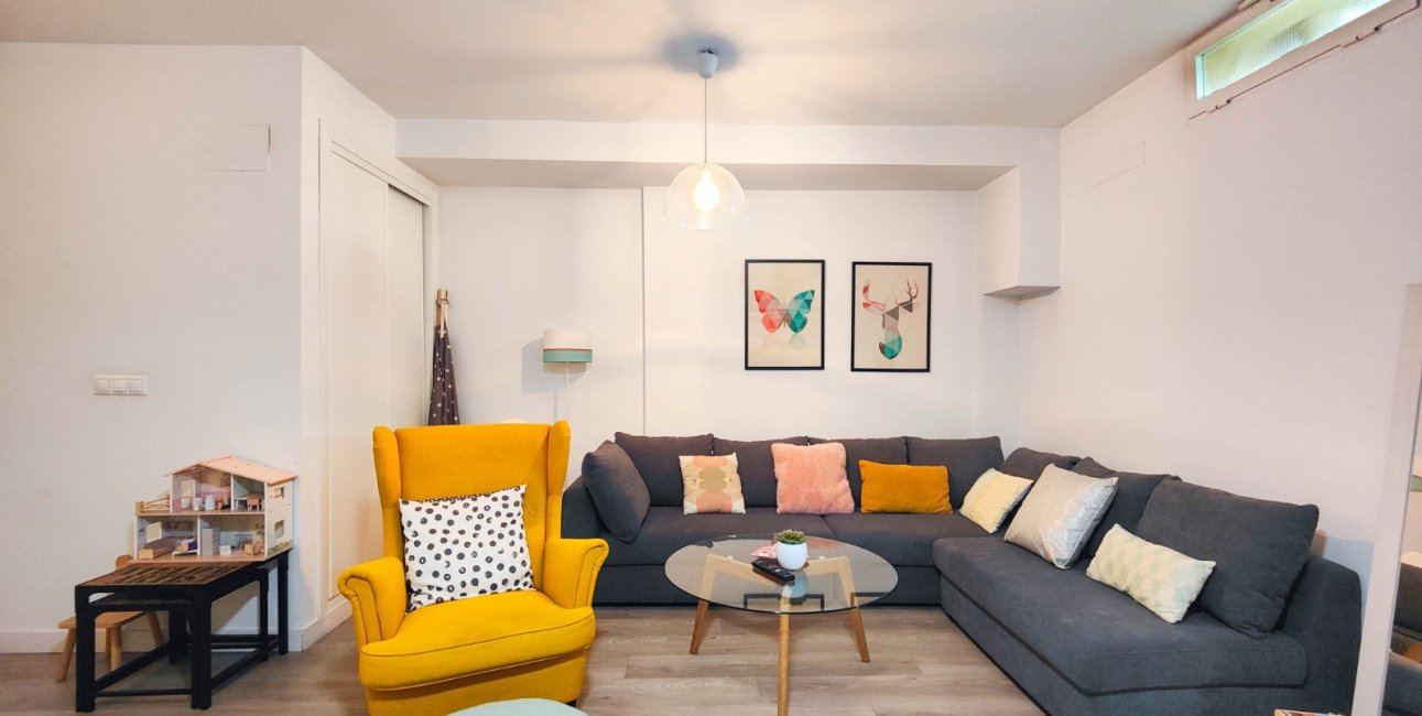 Resale - Townhouse -
Guardamar del Segura - El Eden