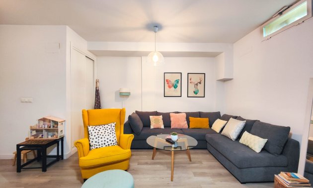 Resale - Townhouse -
Guardamar del Segura - El Eden