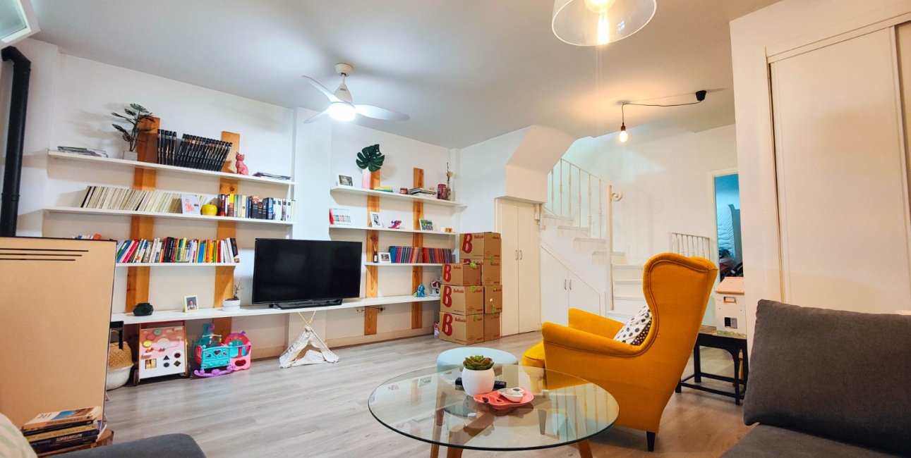 Resale - Townhouse -
Guardamar del Segura - El Eden