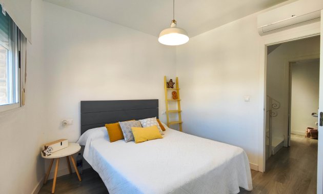 Resale - Townhouse -
Guardamar del Segura - El Eden