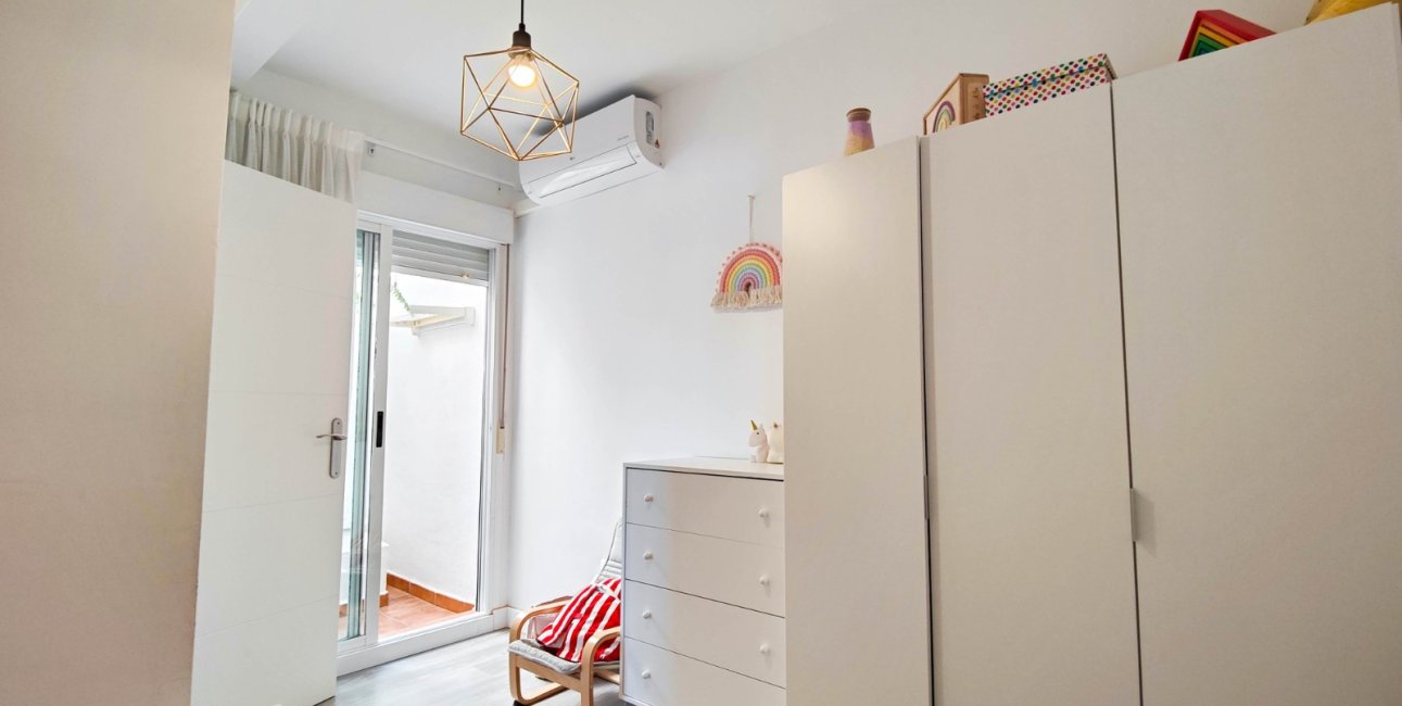 Resale - Townhouse -
Guardamar del Segura - El Eden