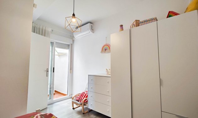 Resale - Townhouse -
Guardamar del Segura - El Eden