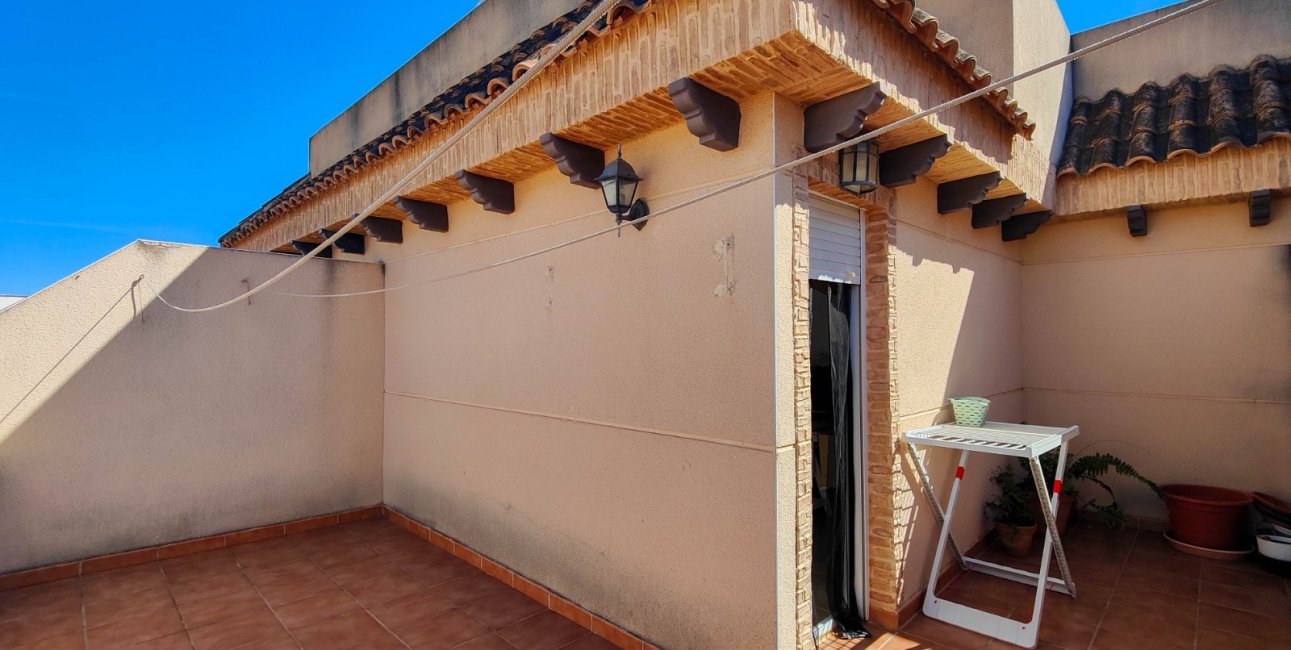 Resale - Townhouse -
Guardamar del Segura - El Eden