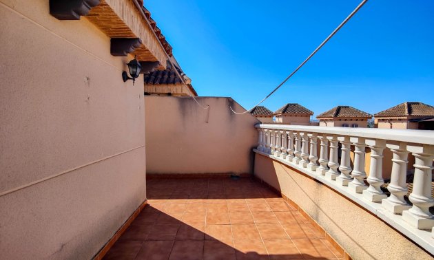 Resale - Townhouse -
Guardamar del Segura - El Eden