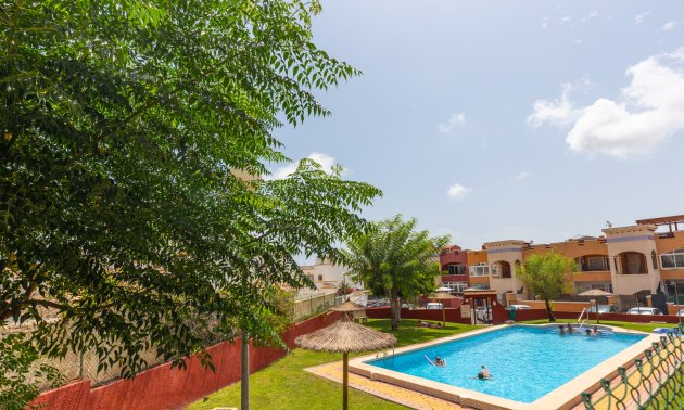 Rynek wtórny - Mieszkanie  -
Orihuela Costa - Los Altos