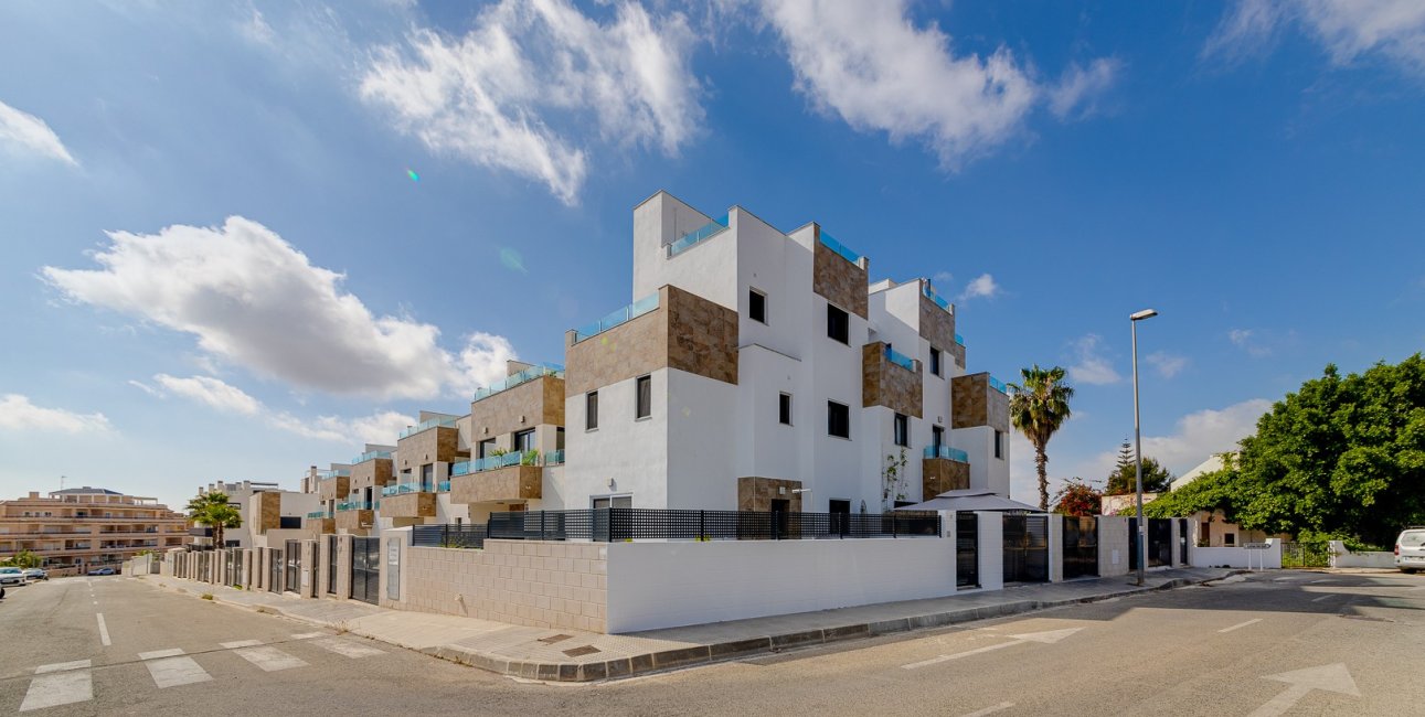 Reventa - Townhouse / Terraced House -
Orihuela Costa - Las Filipinas
