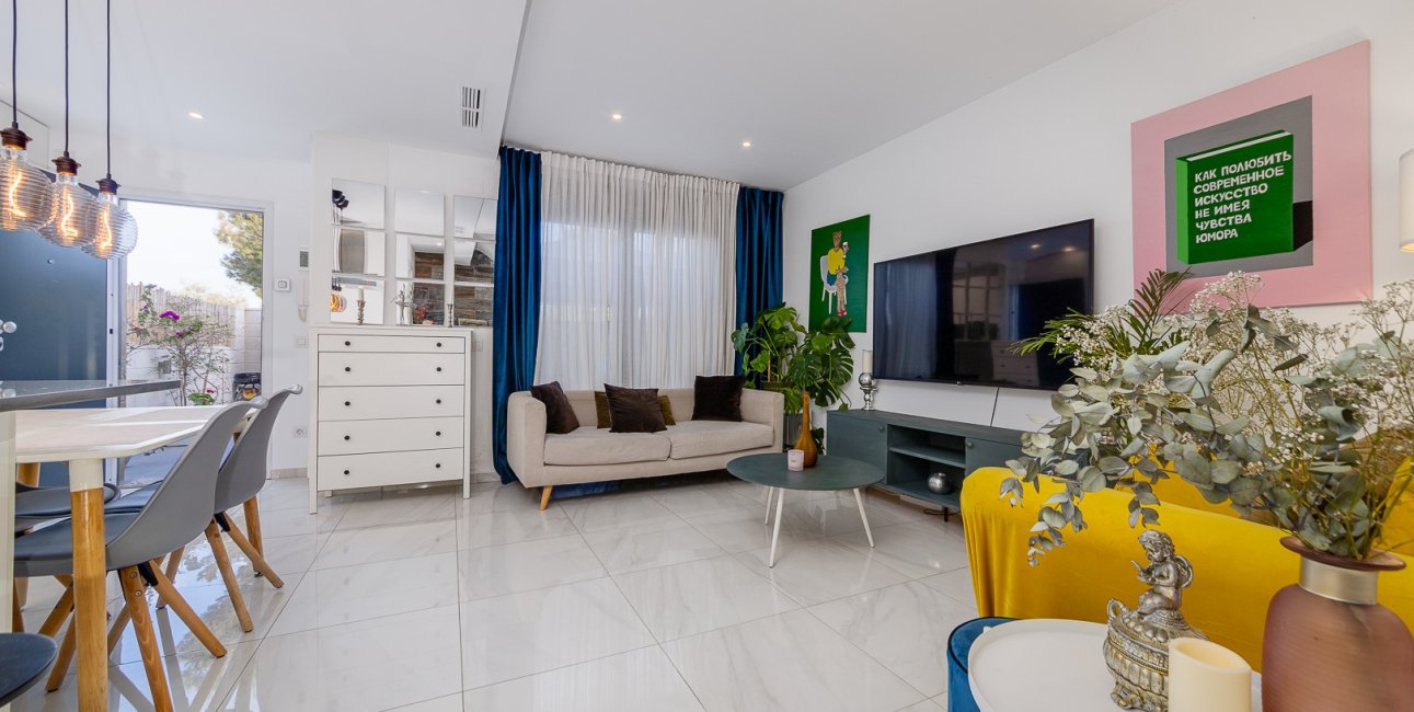 Reventa - Townhouse / Terraced House -
Orihuela Costa - Las Filipinas