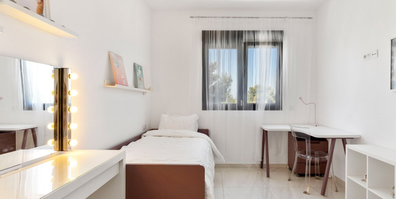 Reventa - Townhouse / Terraced House -
Orihuela Costa - Las Filipinas