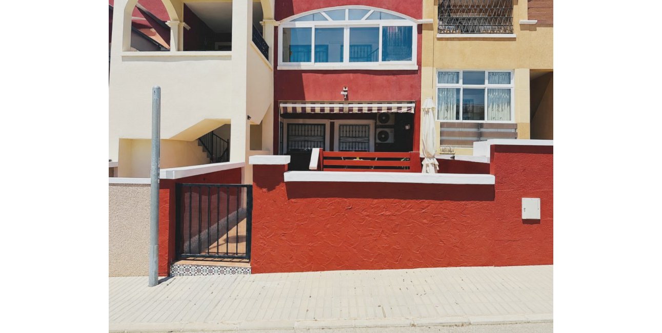 Reventa - Bungalow -
Los Altos - Dream Hills - Dream Hills 2