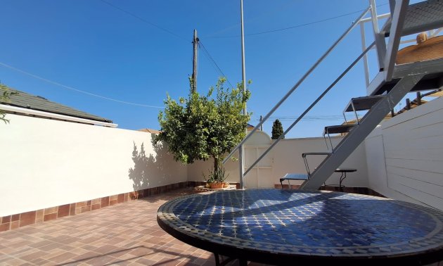 Resale - Townhouse / Terraced House -
Orihuela - Playa Flamenca