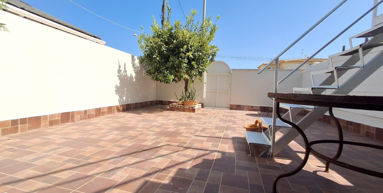 Resale - Townhouse / Terraced House -
Orihuela - Playa Flamenca