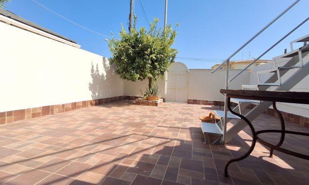 Resale - Townhouse / Terraced House -
Orihuela - Playa Flamenca