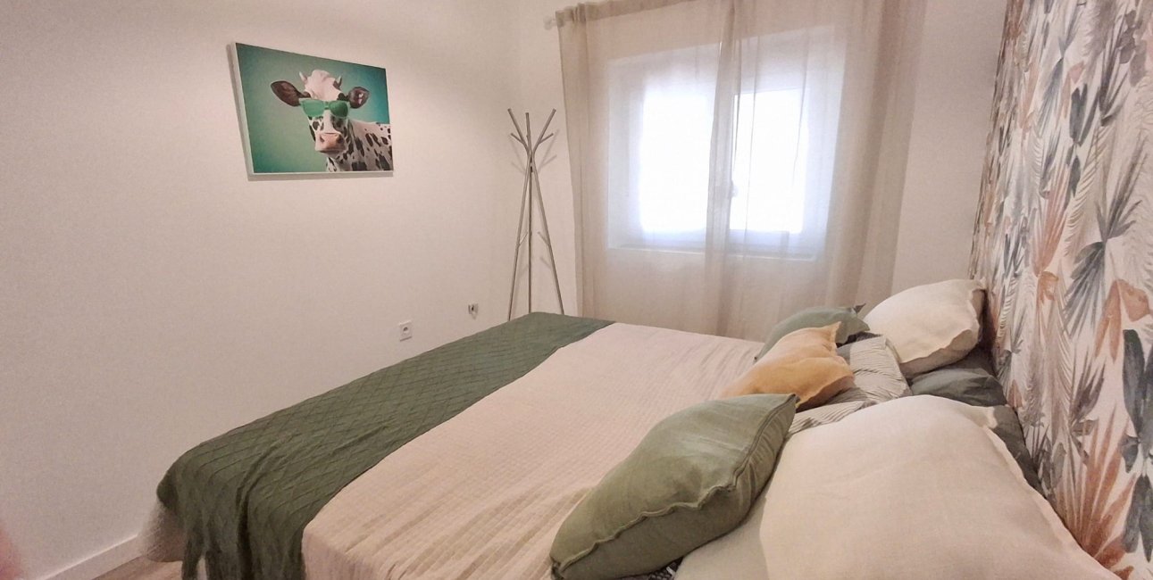 Resale - Townhouse / Terraced House -
Orihuela - Playa Flamenca