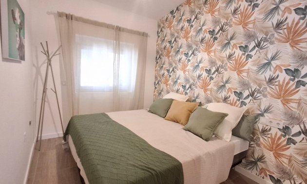 Resale - Townhouse / Terraced House -
Orihuela - Playa Flamenca