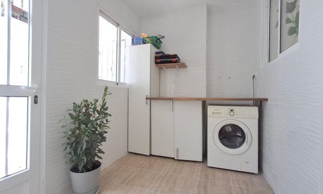Resale - Townhouse / Terraced House -
Orihuela - Playa Flamenca