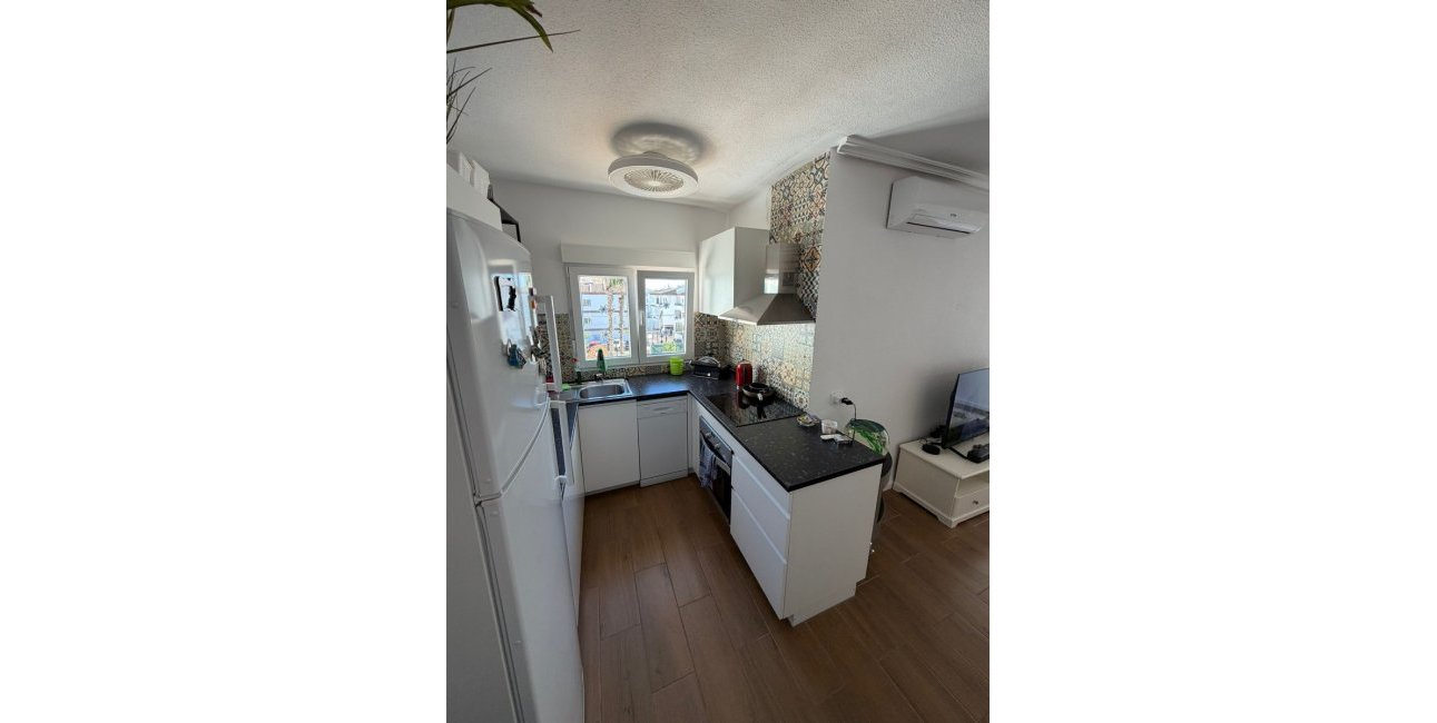 Resale - Apartament / Duplex -
Orihuela Costa - Punta Prima