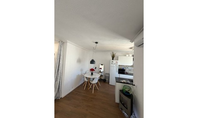 Resale - Apartament / Duplex -
Orihuela Costa - Punta Prima
