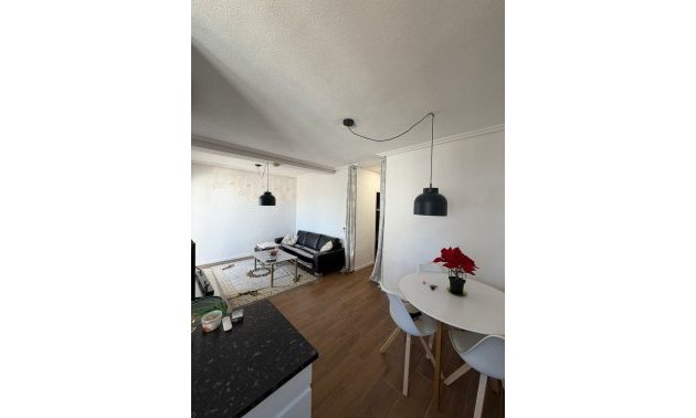 Resale - Apartament / Duplex -
Orihuela Costa - Punta Prima