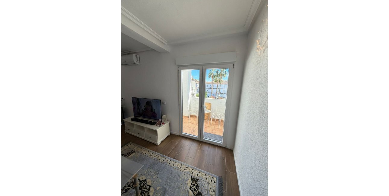 Resale - Apartament / Duplex -
Orihuela Costa - Punta Prima