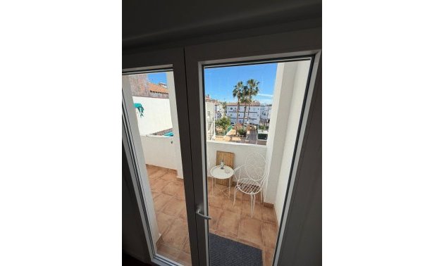 Resale - Apartament / Duplex -
Orihuela Costa - Punta Prima
