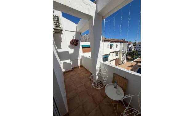 Resale - Apartament / Duplex -
Orihuela Costa - Punta Prima