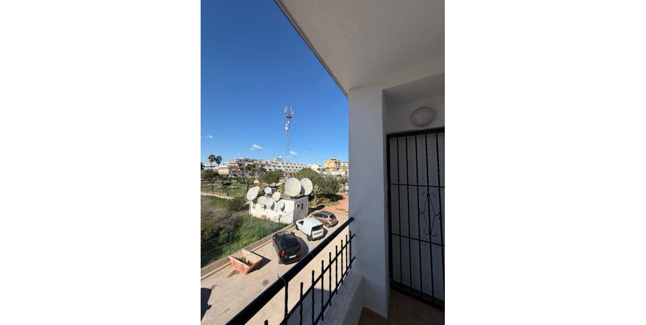 Resale - Apartament / Duplex -
Orihuela Costa - Punta Prima