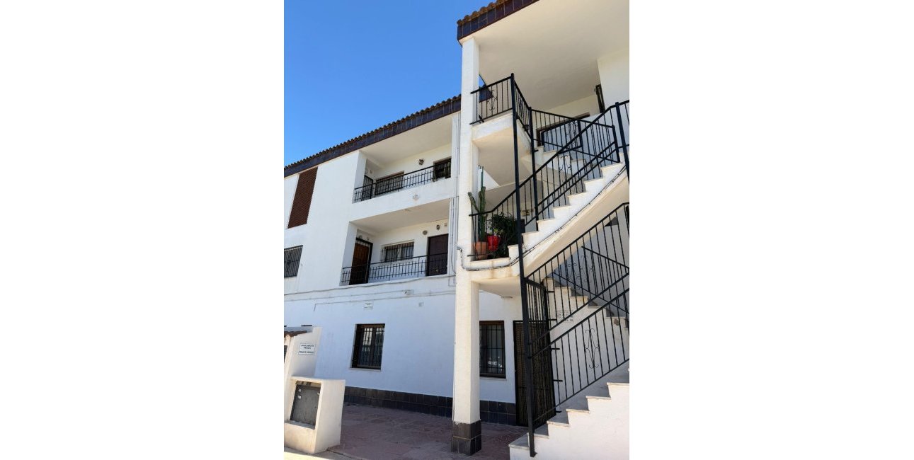 Resale - Apartament / Duplex -
Orihuela Costa - Punta Prima
