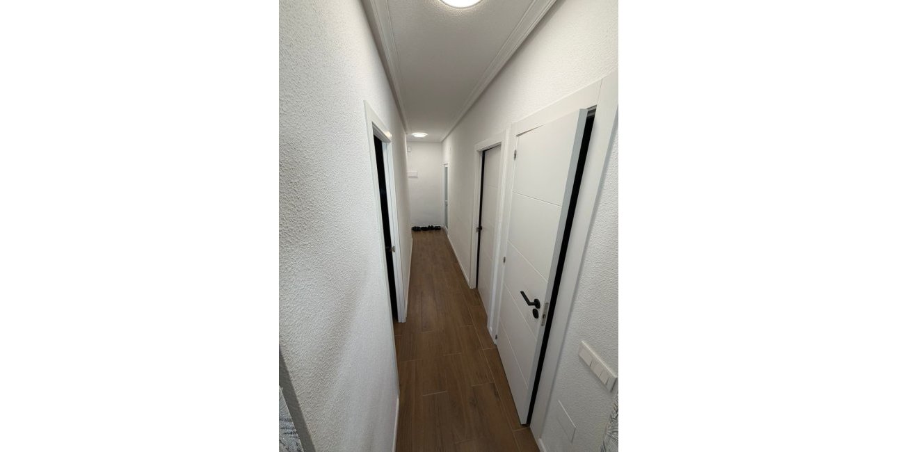Resale - Apartament / Duplex -
Orihuela Costa - Punta Prima