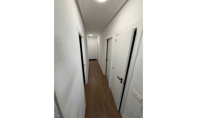 Resale - Apartament / Duplex -
Orihuela Costa - Punta Prima