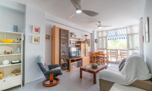 Reventa - Apartamento / piso -
Orihuela Costa - Campoamor