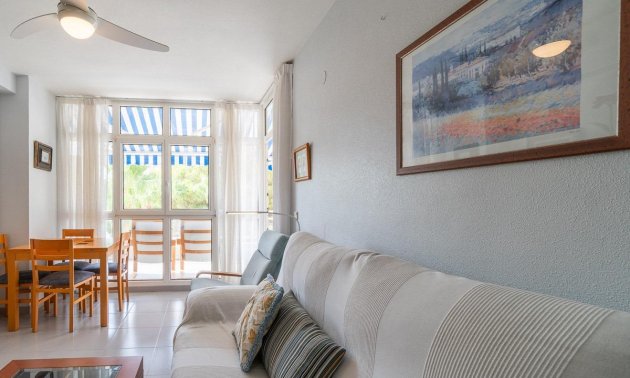 Reventa - Apartamento / piso -
Orihuela Costa - Campoamor