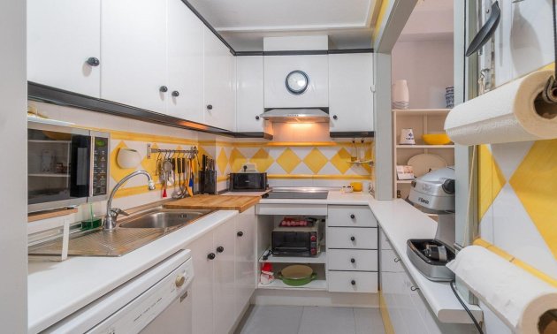 Reventa - Apartamento / piso -
Orihuela Costa - Campoamor