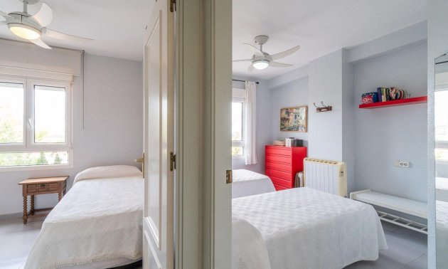 Reventa - Apartamento / piso -
Orihuela Costa - Campoamor