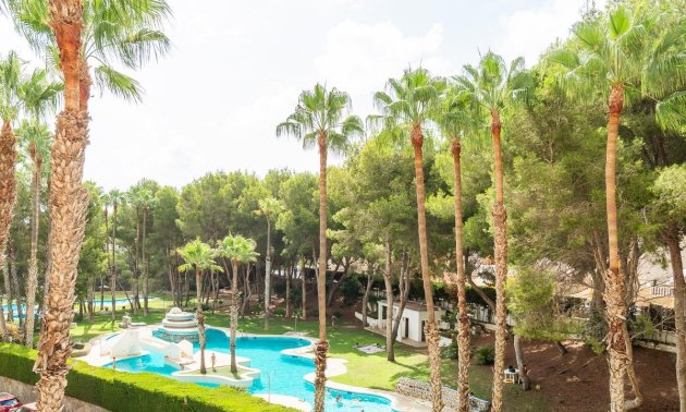 Reventa - Apartamento / piso -
Orihuela Costa - Campoamor