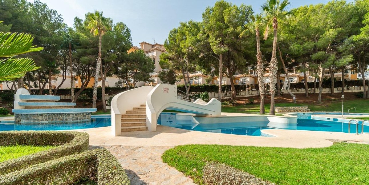 Reventa - Apartamento / piso -
Orihuela Costa - Campoamor