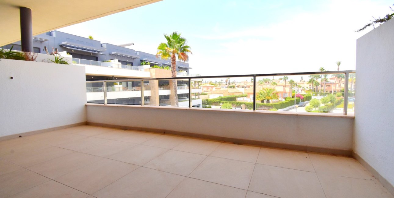 Reventa - Apartamento / piso -
Orihuela Costa - Playa Flamenca