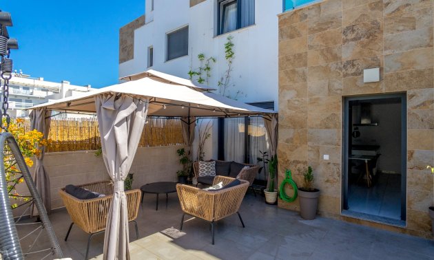 Resale - Townhouse -
Orihuela Costa - Las Filipinas