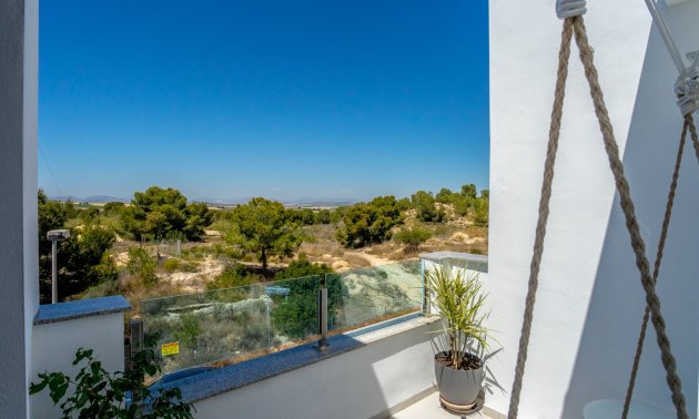 Resale - Townhouse -
Orihuela Costa - Las Filipinas