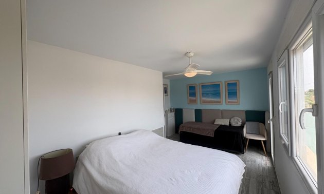 Resale - Villa -
Torrevieja - Torretas