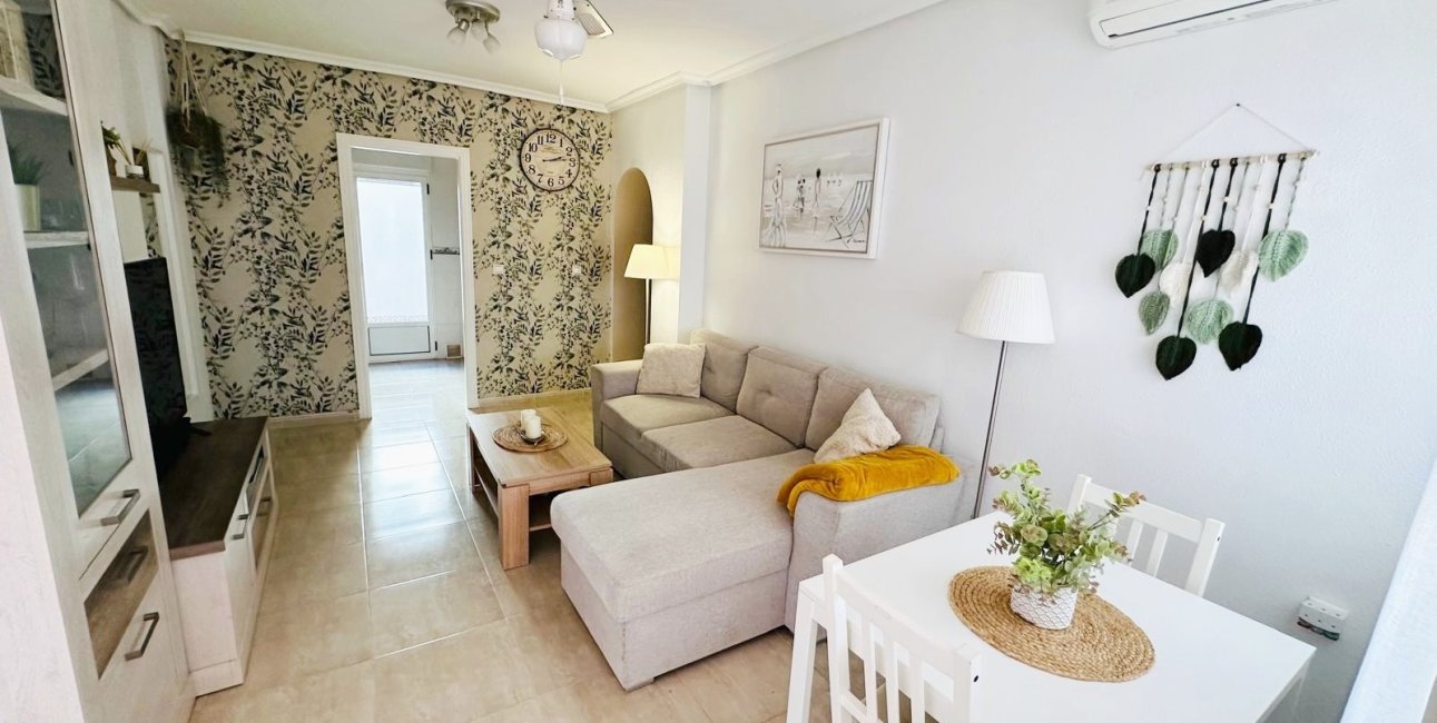 Resale - Apartment / flat -
Orihuela Costa - Los Altos
