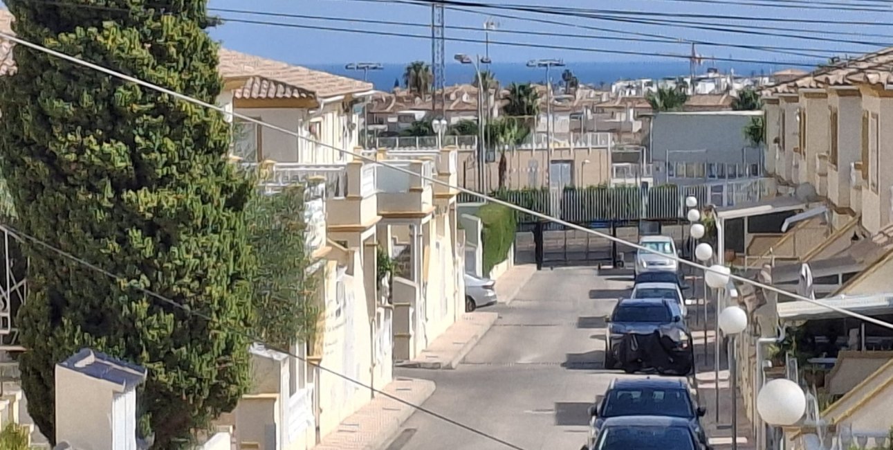 Resale - Townhouse -
Orihuela Costa - Playa Flamenca