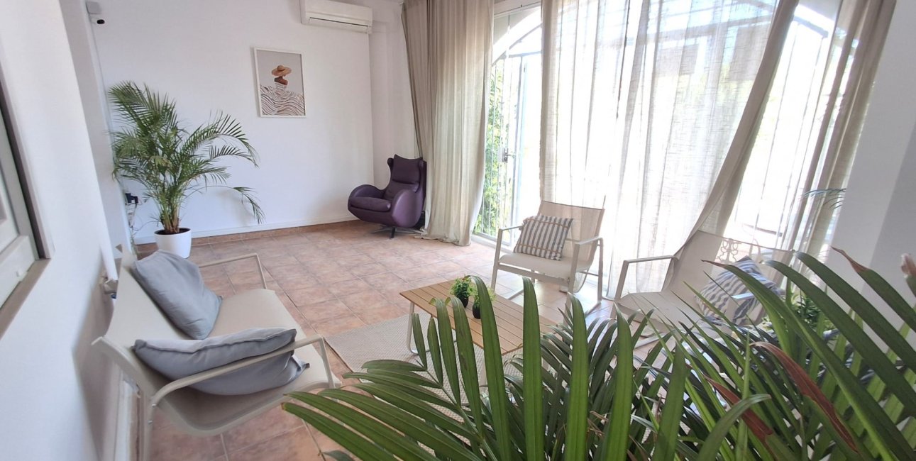 Resale - Townhouse -
Orihuela Costa - Playa Flamenca